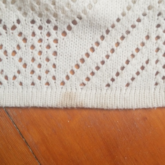 Forever 21 Cardigan like Shawl - Picture 3 of 3